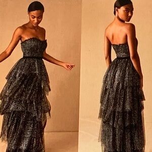 Chic Black Strapless Lace Maxi Dress